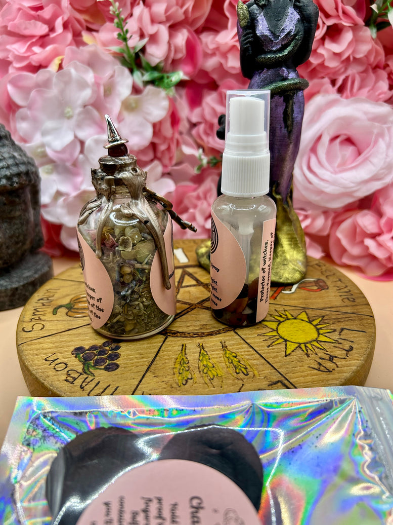 Goddess Hecate/Hekate Room Spray and resin incense blend | Deity | Crossroads | Keys | Wiccan | Pagan | Witchcraft | Protection | Fragrance