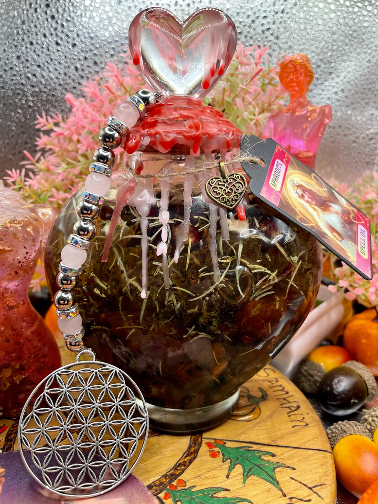 Aphrodite/Venus Spell Oil | Ritual Oil | Deity | Goddess | Amulet | Rose Quartz | Spell Bottle | Love Spell | Heart | Witchcraft | Wicca