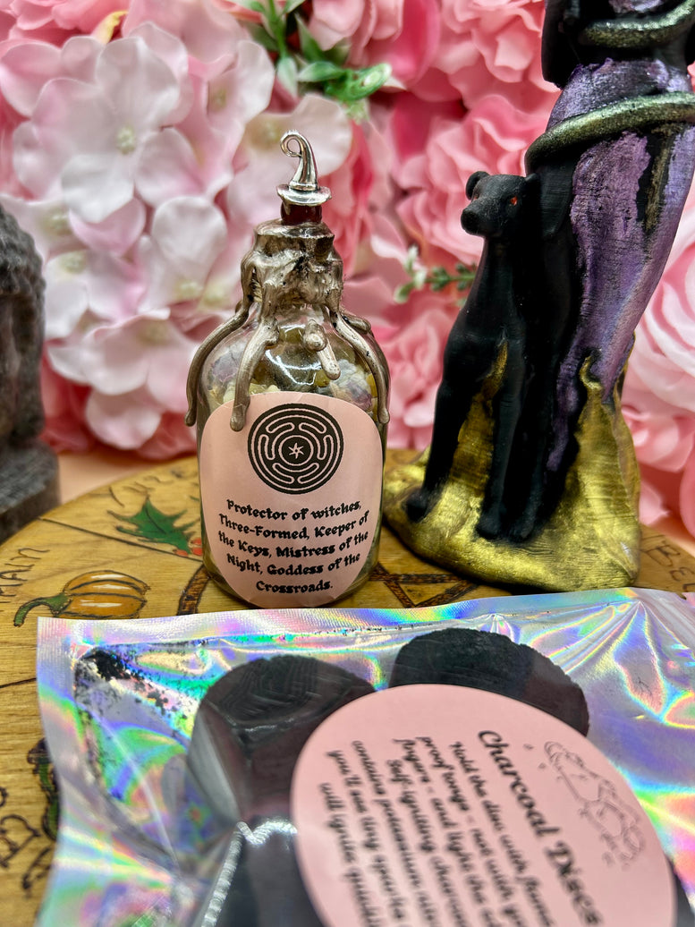 Goddess Hecate/Hekate Resin Incense Blend | Deity | Crossroads | Keys | Wiccan | Pagan | Witchcraft | Protection | Spell Bottle | Fragrance