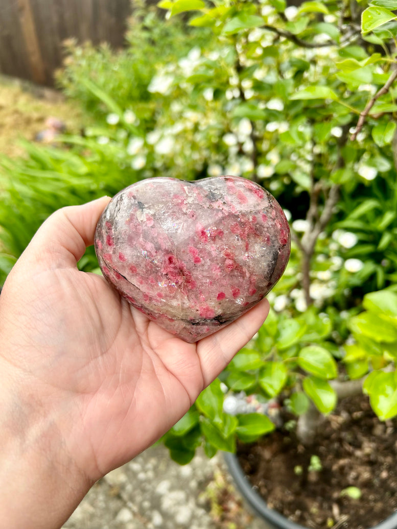 Rhodonite Crystal Heart Carving | Compassion Stone | Gemstones | Reiki | Chakra | Crystal Healing | Witchcraft | Wicca | Pagan | Love | Gift