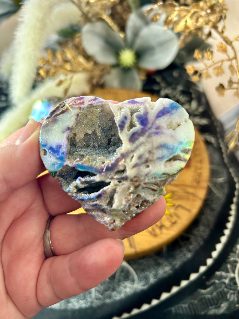 Aura Sphalerite Heart Crystal Carving and Stand | Angel Aura | Reiki | Chakra | Druze | Geode | Witchcraft | Wiccan | Pagan | Ornament