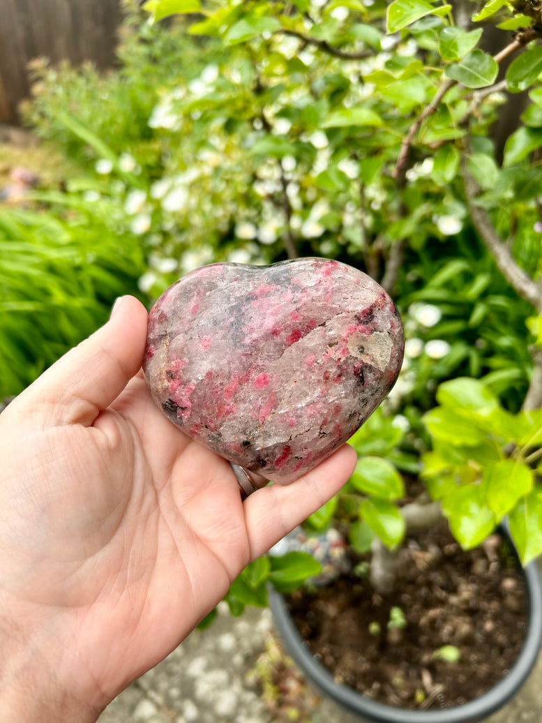 Rhodonite Crystal Heart Carving | Compassion Stone | Gemstones | Reiki | Chakra | Crystal Healing | Witchcraft | Wicca | Pagan | Love | Gift