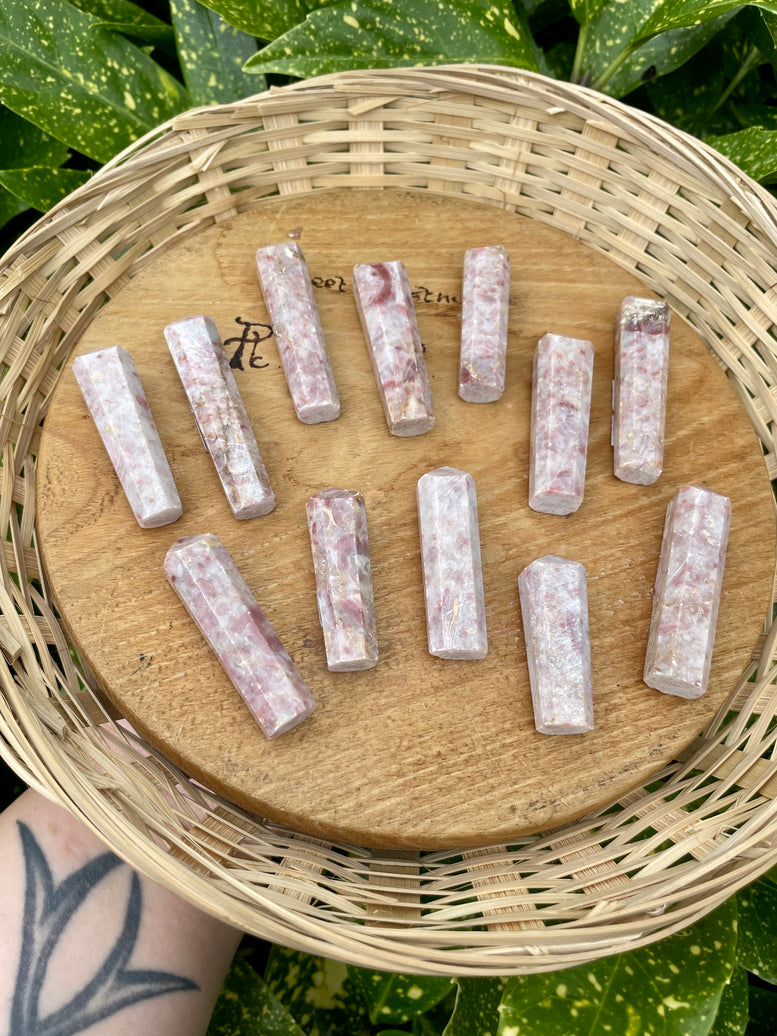 Strawberry Jasper Mini Points | Crystals | Towers | Crafts | Jewellery Making | Accessories | Supplies | Witchy | Wicca | Pagan | Witchcraft