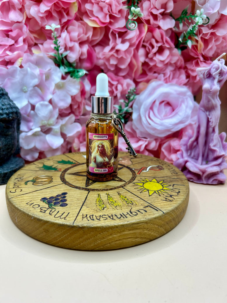 Aphrodite/Venus Spell Oil | Ritual Oil | Deity | Goddess | Amulet | Rose Quartz | Spell Bottle | Love Spell | Heart | Witchcraft | Wicca