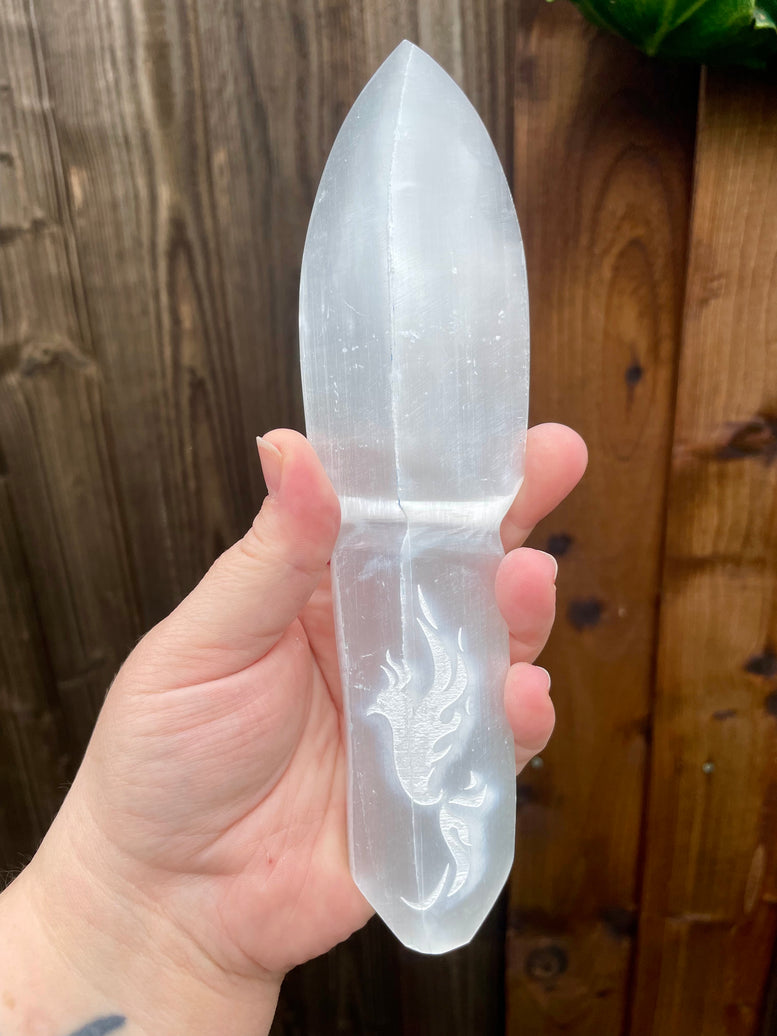 Selenite Ritual Knife - Letting go of the past | Selenite Wand | Ceremonial | Altar | Crystals | Witchcraft | Wicca | Pagan | Athame | Gift