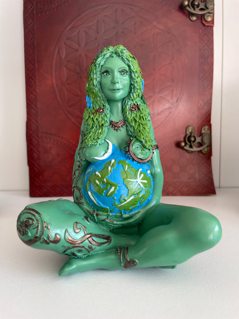 Mother Earth/Gaia Statue | Wiccan | Pagan | Goddess | Earth | Mother | Witchcraft | Gift | Statue | Art | Figurine | Altar | Deity | Occult