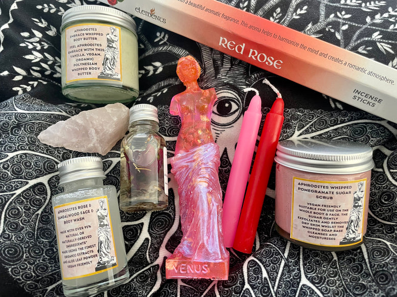 Unique Hand Made Venus/Aphrodite Statue Gift Set | Skin Care | Self love | Love | Goddess | Deity | Wicca | Pagan | Witchcraft | Candles