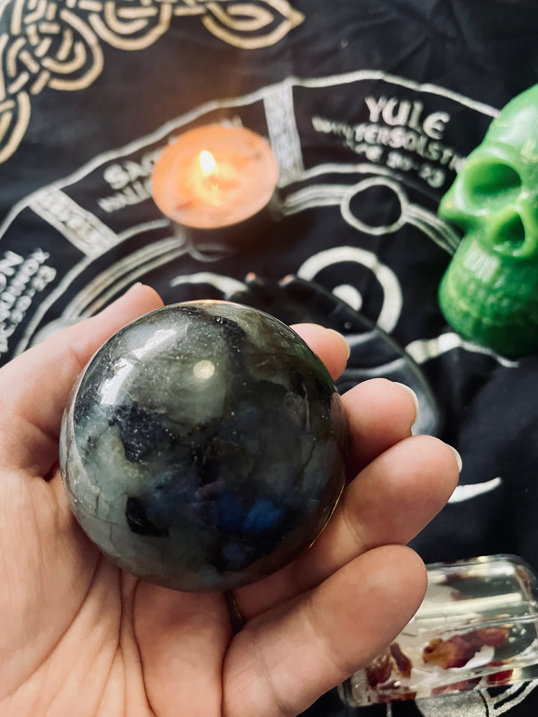 Natural Labradorite Sphere/Ball | 6cm | Crystal | Crystal Ball | Reiki | Chakra | Scrying | Divination | Witchcraft | Wiccan | Pagan | Gift