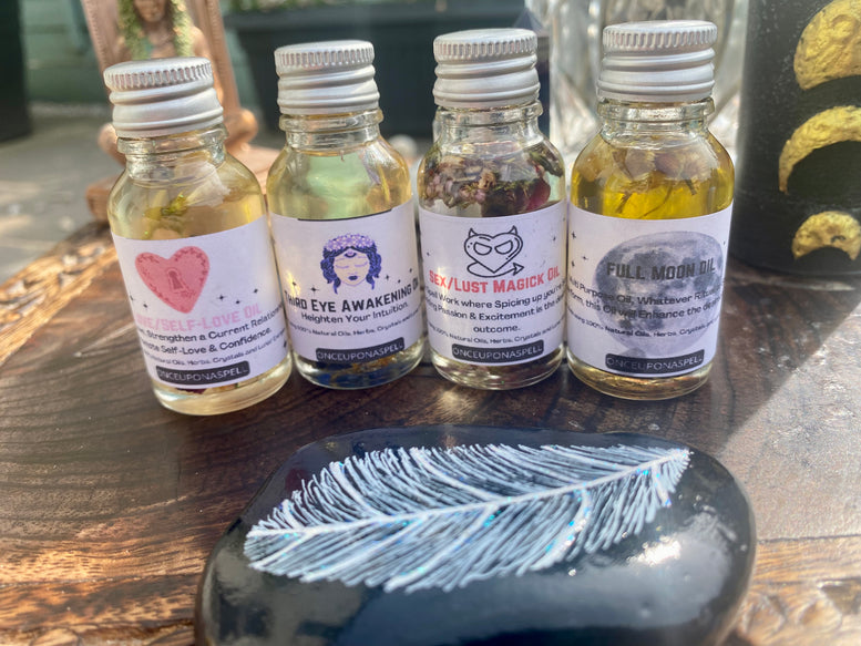 Spell Oils Gift Set | Love/Self Love, | Sex Lust | Third Eye Awakening | Intuition | Full Moon | Spell Oils | Ritual Oil | Witchcraft