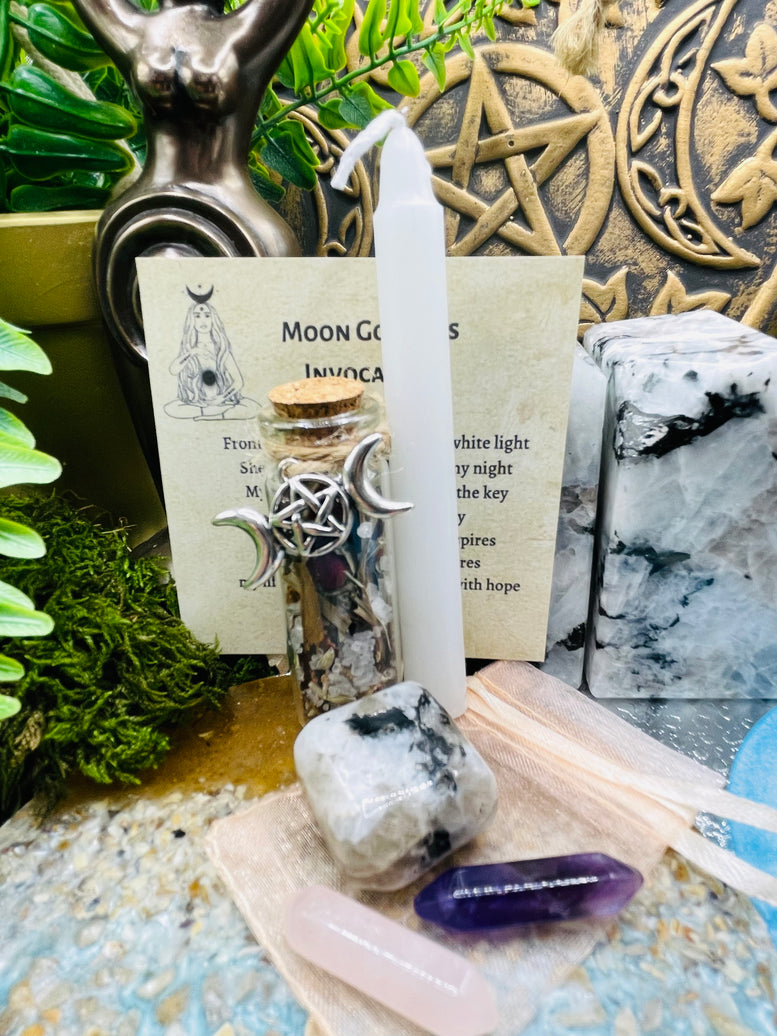 Moon Goddess Invocation Letterbox Gift Set | Feminine Energy | Crystals | Loving Energy | Spell Bottle | Triple Moon | Moonstone | Amethyst