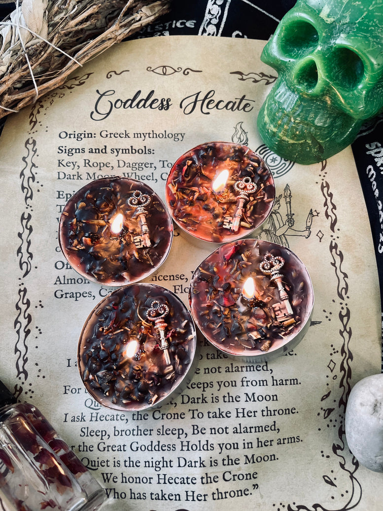 Goddess Hecate/Hekate Protection Ritual Spell Candles | Deity | Crossroads | Keys | Wiccan | Pagan | Witchcraft | Protection | Gift Set