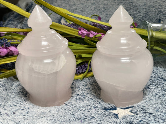 Natural Pink Calcite Jar | Trinket | Crystal | Witchcraft | Wiccan | Pagan | Gemstone | Storage Jar | Decoration | Jewellery Jar | Ornament