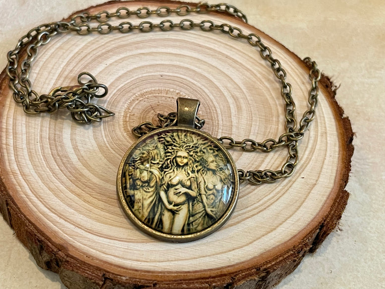 Triple Moon Goddess Vintage Style Amulet Necklace | Hecate | Deity | Pagan | Witchcraft | Wiccan | Spirituality | Maiden Mother Crone