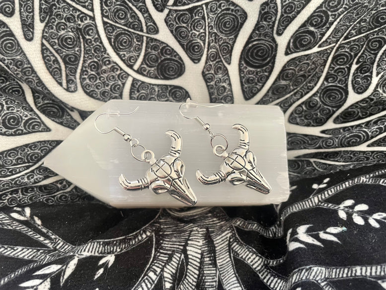 The Horned God Charm Dangle Earrings | Jewellery | Earrings | Wiccan | Pagan | Witchy | Spiritually | Baphomet | Cernunnos | Alloy | Silver