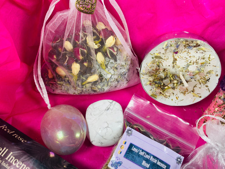 Witches Self Love & Healing Gift Set | Witchcraft | Wiccan | Pagan | Love Spell | Crystals | Incense | Bath Salts | Bath Tea | Bath Soak