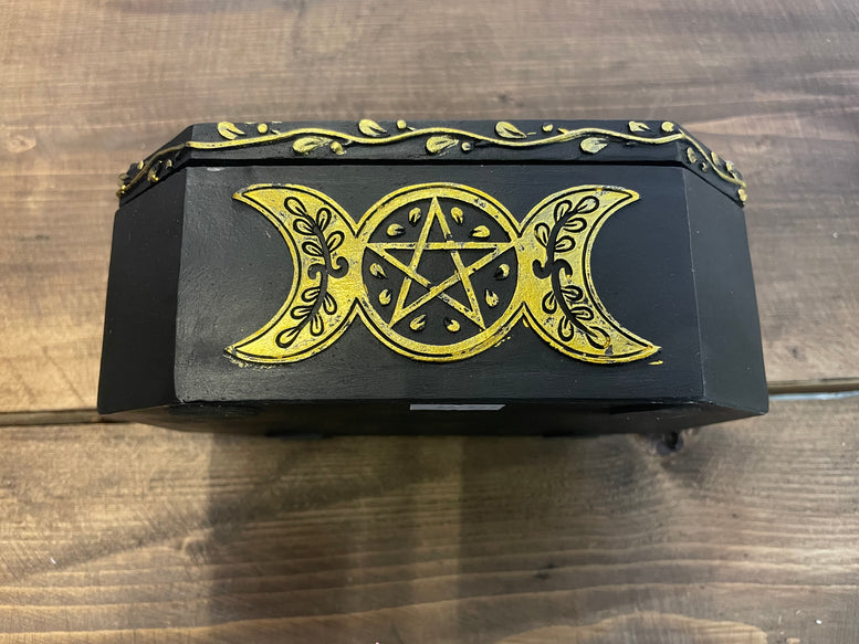 Hecates Protection Box | Hecate | Hekate | Triple Moon | Goddess | Deity | Storage | Box | Trinket | Chest | Witchcraft | Wiccan | Pagan