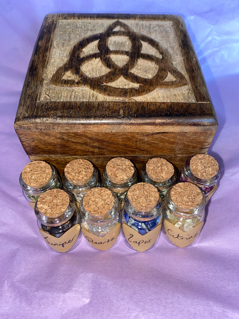 Wooden Triquetra box Mini Herb and Crystal chips set