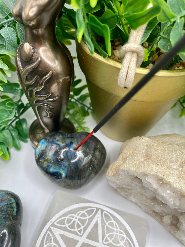 Labradorite Incense Stick Holder | Witchcraft | Wiccan | Pagan | Spiritual | Crystal Healing | Reiki | Chakra | Ornament | Decor | Charm