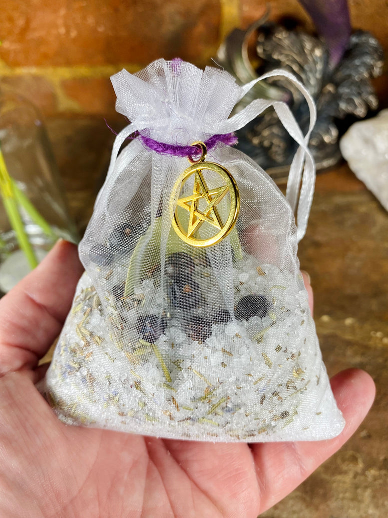 Protection Ritual Bath Tea | Bath Soak | Bath Salts | Witchcraft | Wiccan | Pagan | Bath Ritual | Herbal Salts | Aromatherapy