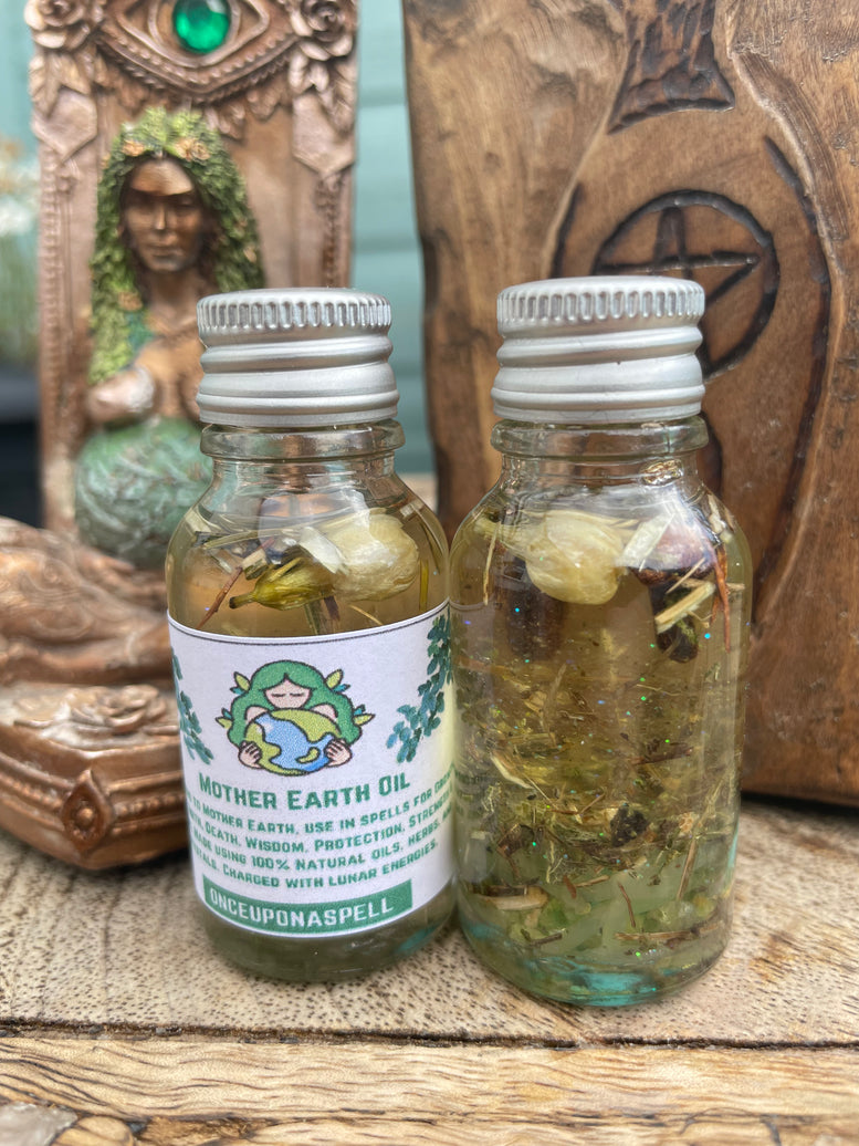 Mother Earth/Gaia Ritual Oil | Offering | Deity | Goddess | Spell Oil | Growth | Healing | Wisdom | Pagan | Witchcraft | Wicca | Birth