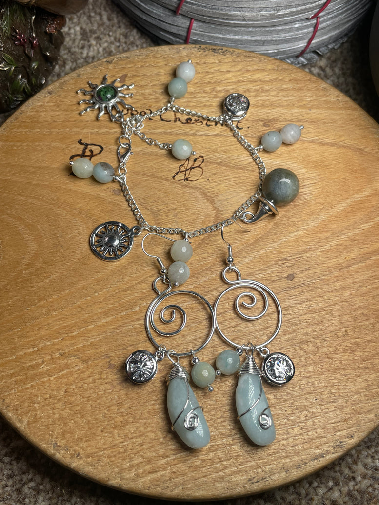 Amazonite & Labradorite Witchy Crystal Jewellery Set | Earrings and Bracelet | Gift Set | Charm Bracelet | Teardrop Earrings | Wiccan/Pagan